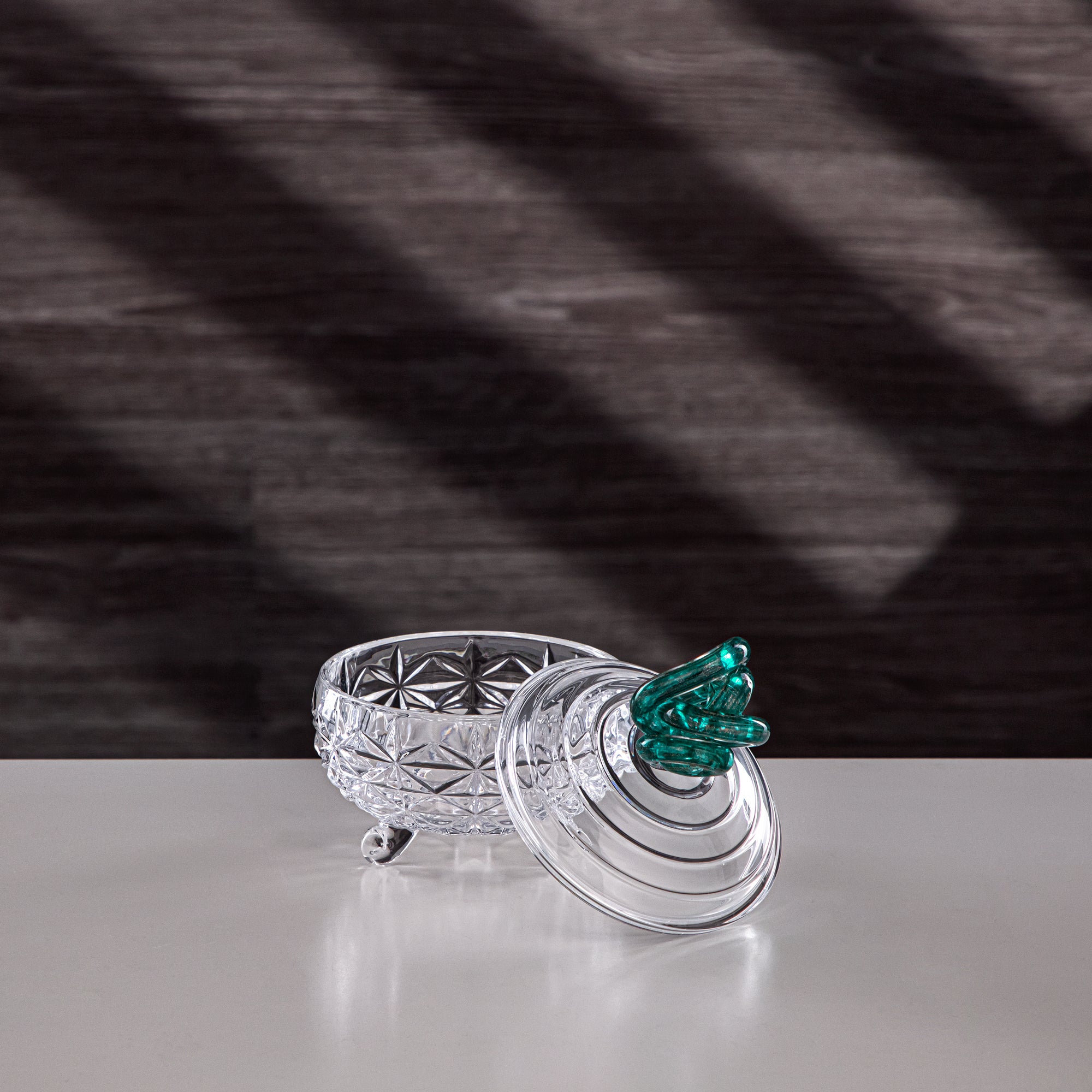 وعاء سكر المرجان زجاج شفاف بقطر 10 سم مع عقدة فيروزيّة