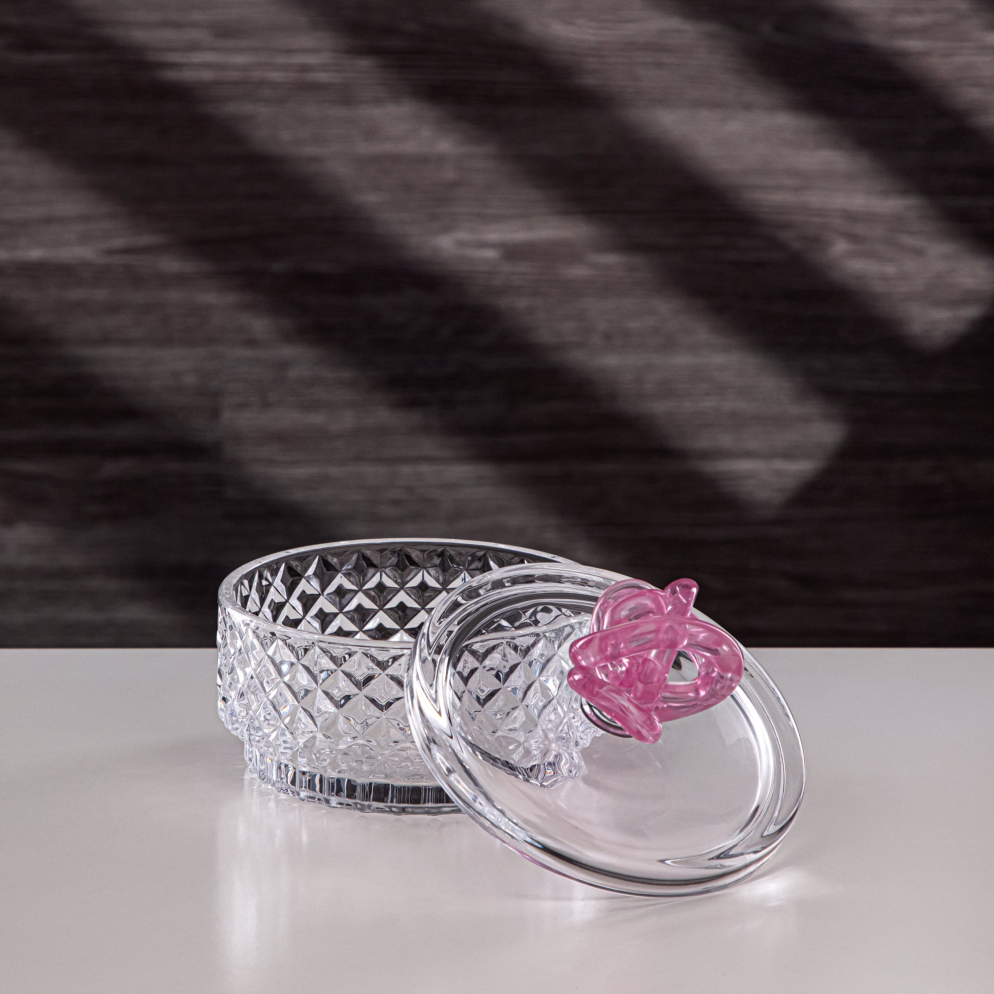 وعاء حلوى المرجان زجاج شفاف بقطر 15 سم مع عقدة وردية