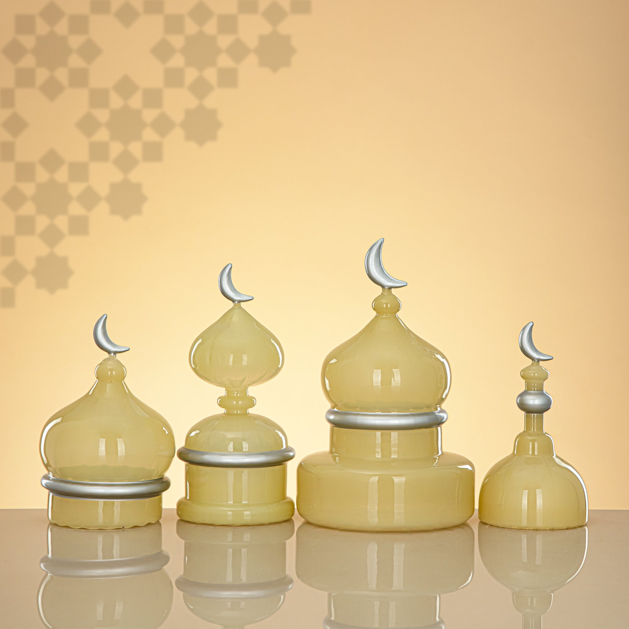 Almarjan Minaret Table Decoration 17cm x 9cm Ivory with Silver Lines & Crescent Moon – Noor Al Layali