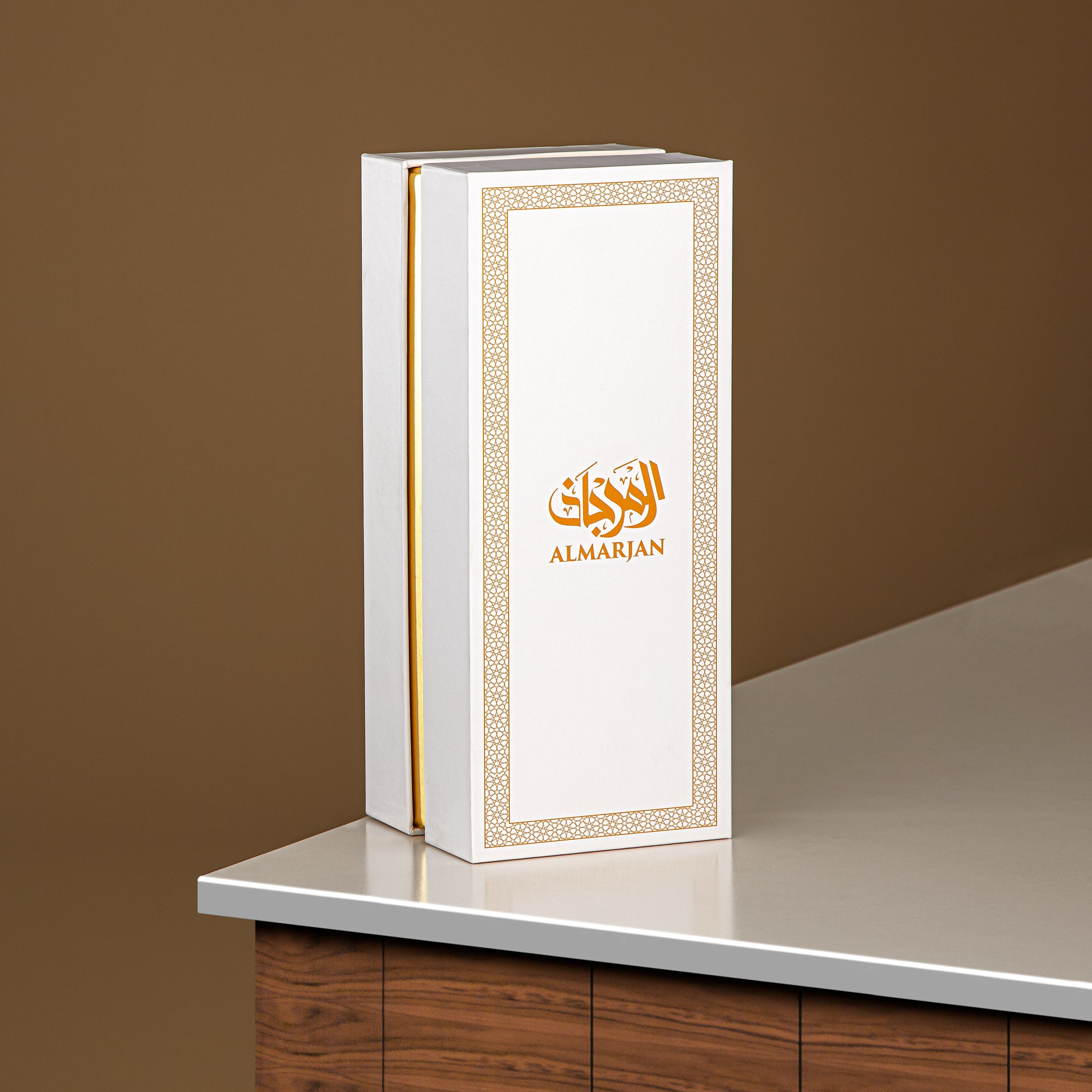 Almarjan Perfume Bottle 200ML (VR-D30-4-Golden)