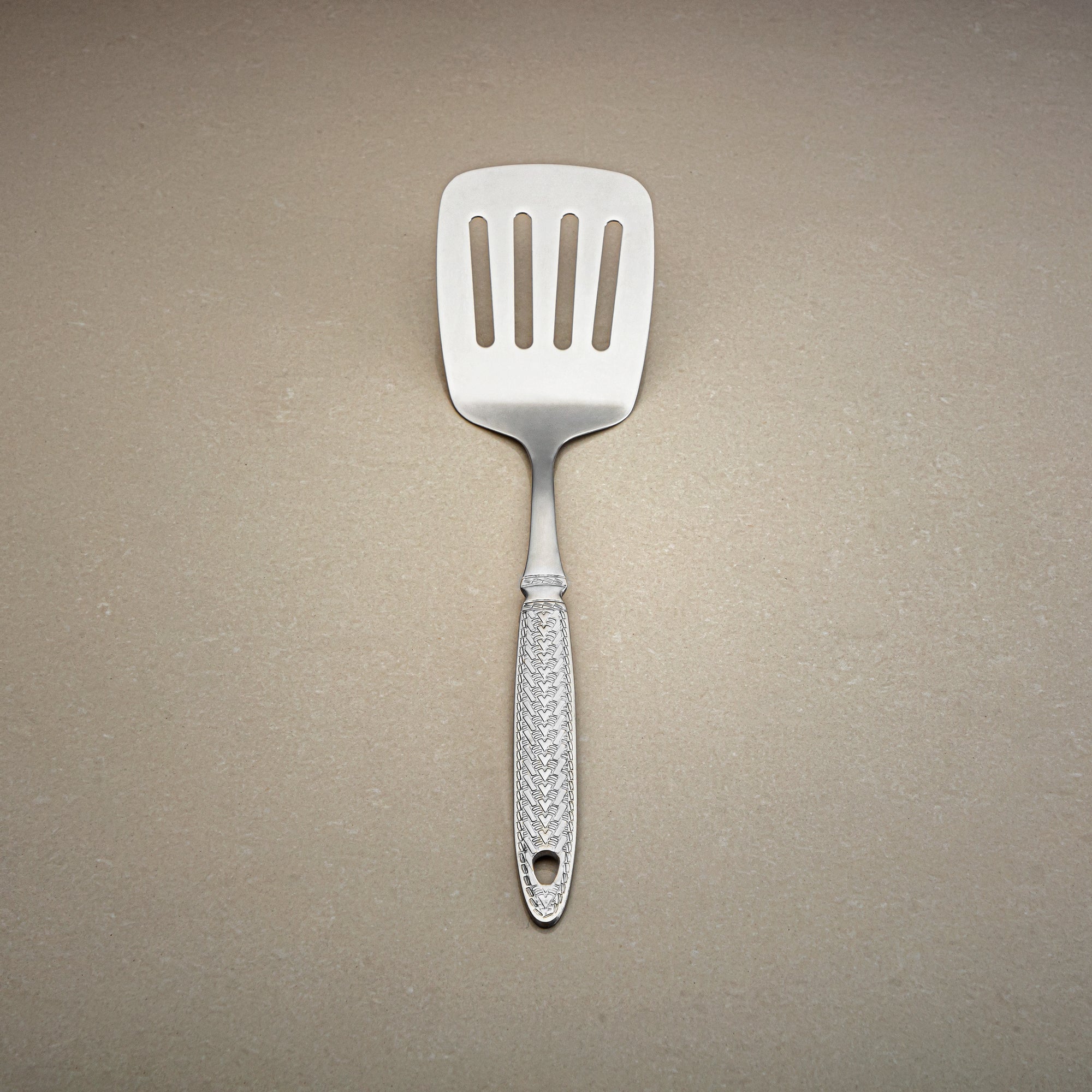 Almarjan Small Slotted Turner, Stainless Steel, Silver (CUT0010476) Elegant Flatware