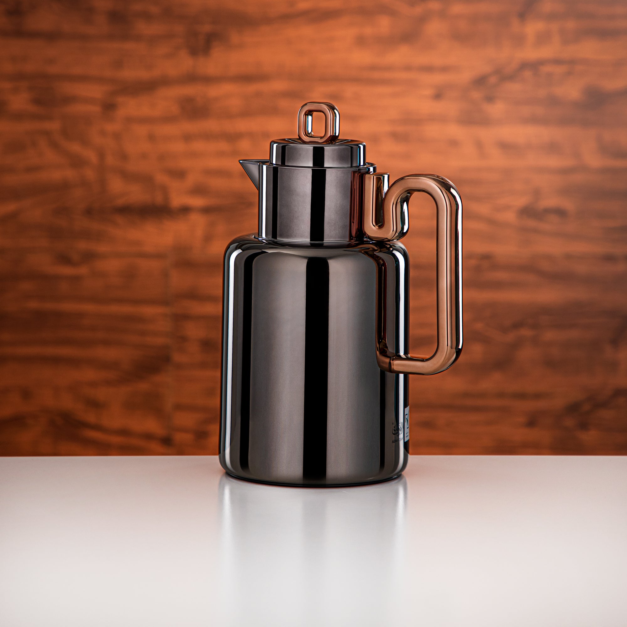 طقم الترمس المرجان Always سعة 0.5 لتر + 1 لتر لون أسود مسدس وذهبي وردي (FG815-050/100 GBL/RG)