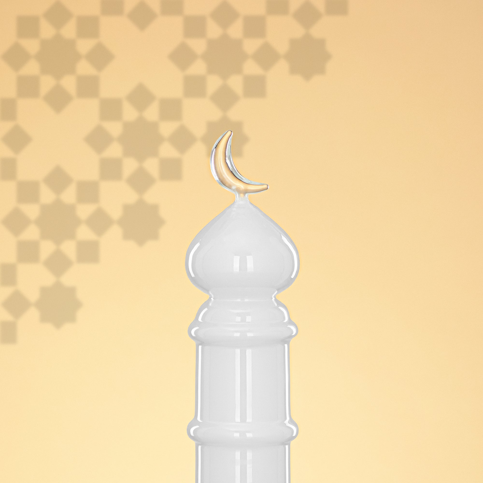 Almarjan Minaret Table Decoration 24cm x 7cm White with Silver Lines & Crescent Moon – Noor Al Layali