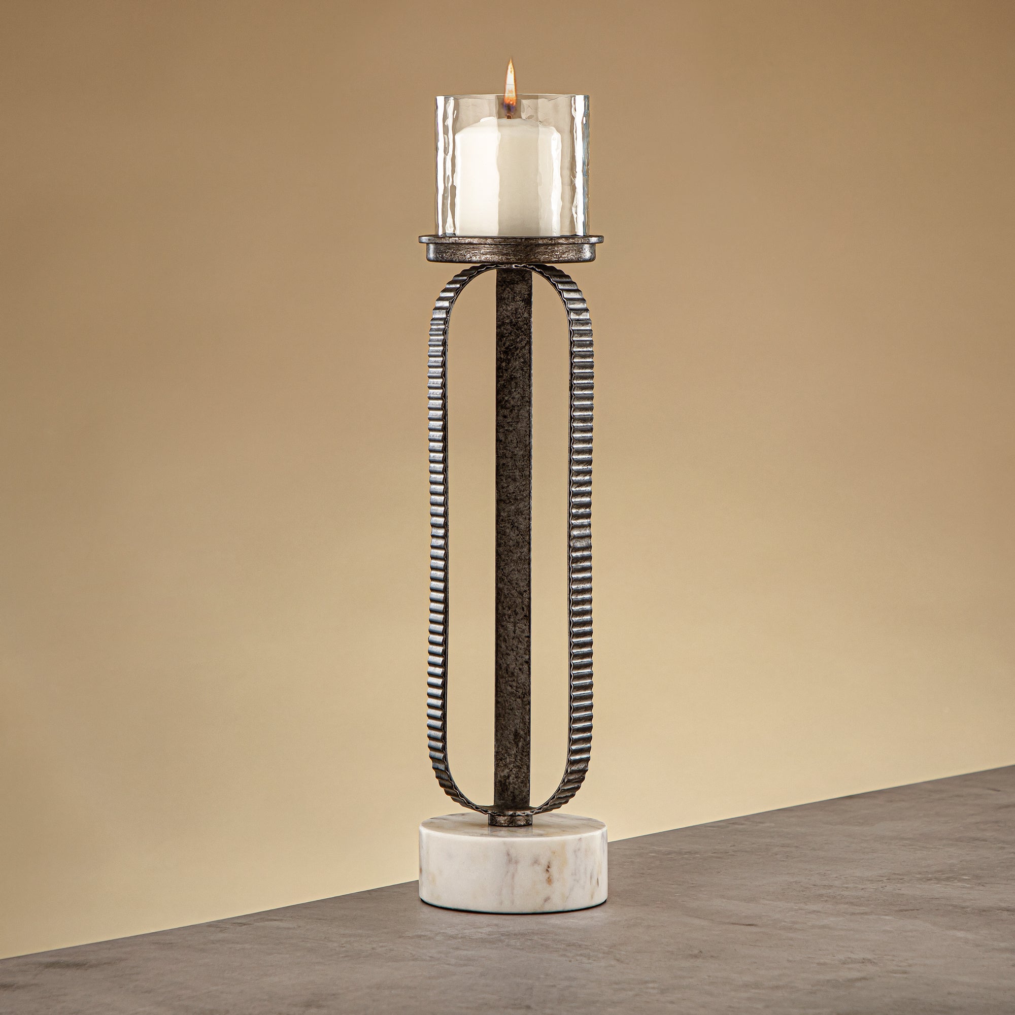 حامل شموع المرجان العمودي 44 سم فضي ريفي