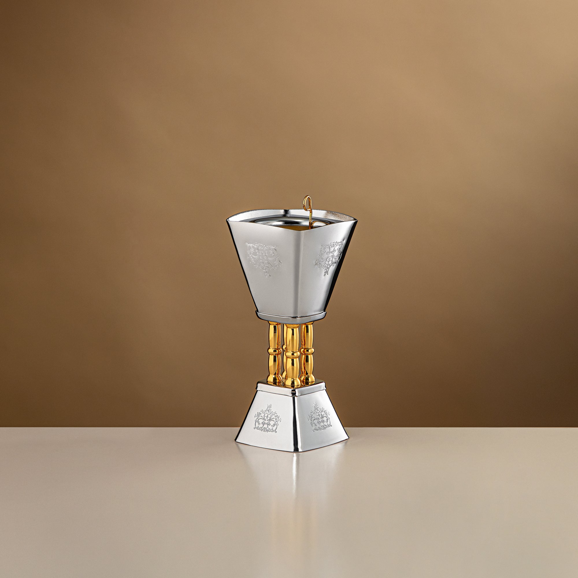 المرجان مبخرة 18 سم فضية وذهبية لامعة - HT2506074