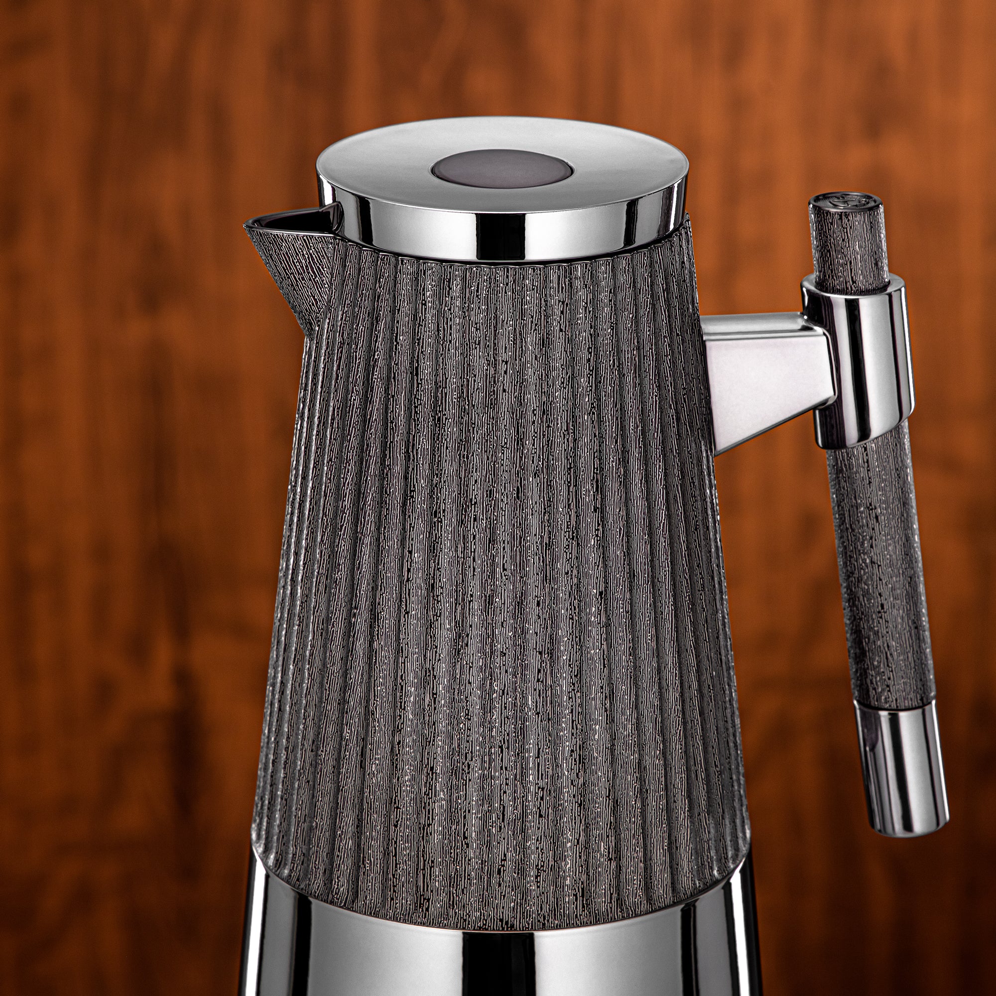 طقم ترامس المرجان 1 لتر + 1 لتر أسود غامق وفضي